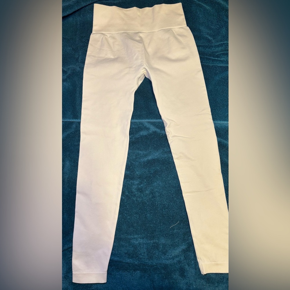 Women's Cream Leggings